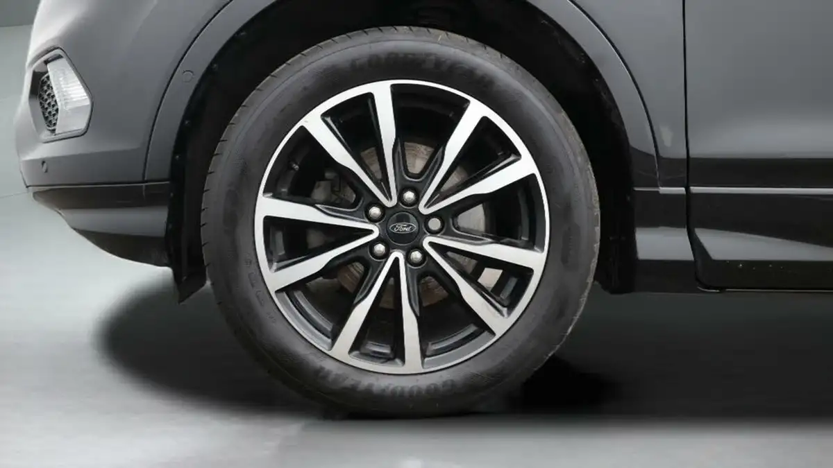 2019-ford-kuga-15t-st-line-150ps-1498cc-big-17