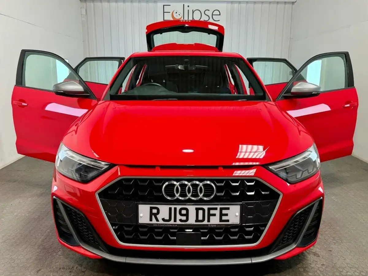 2019-audi-a1-20-40-tfsi-s-line-competition-big-7
