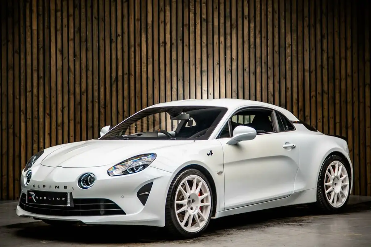 2020-alpine-a110-18-t-s-big-7