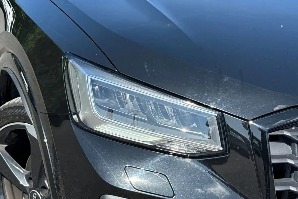 2022-audi-q2-15-35-tfsi-black-edition-s-tronic-big-24