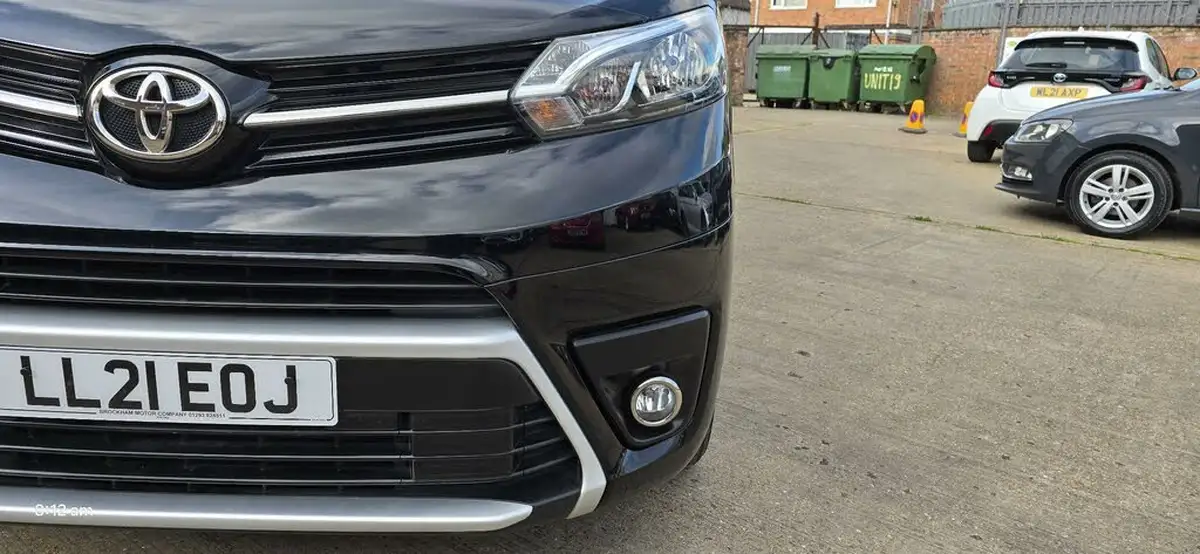 2021-toyota-proace-verso-20d-family-150ps-premium-pkl1-big-8