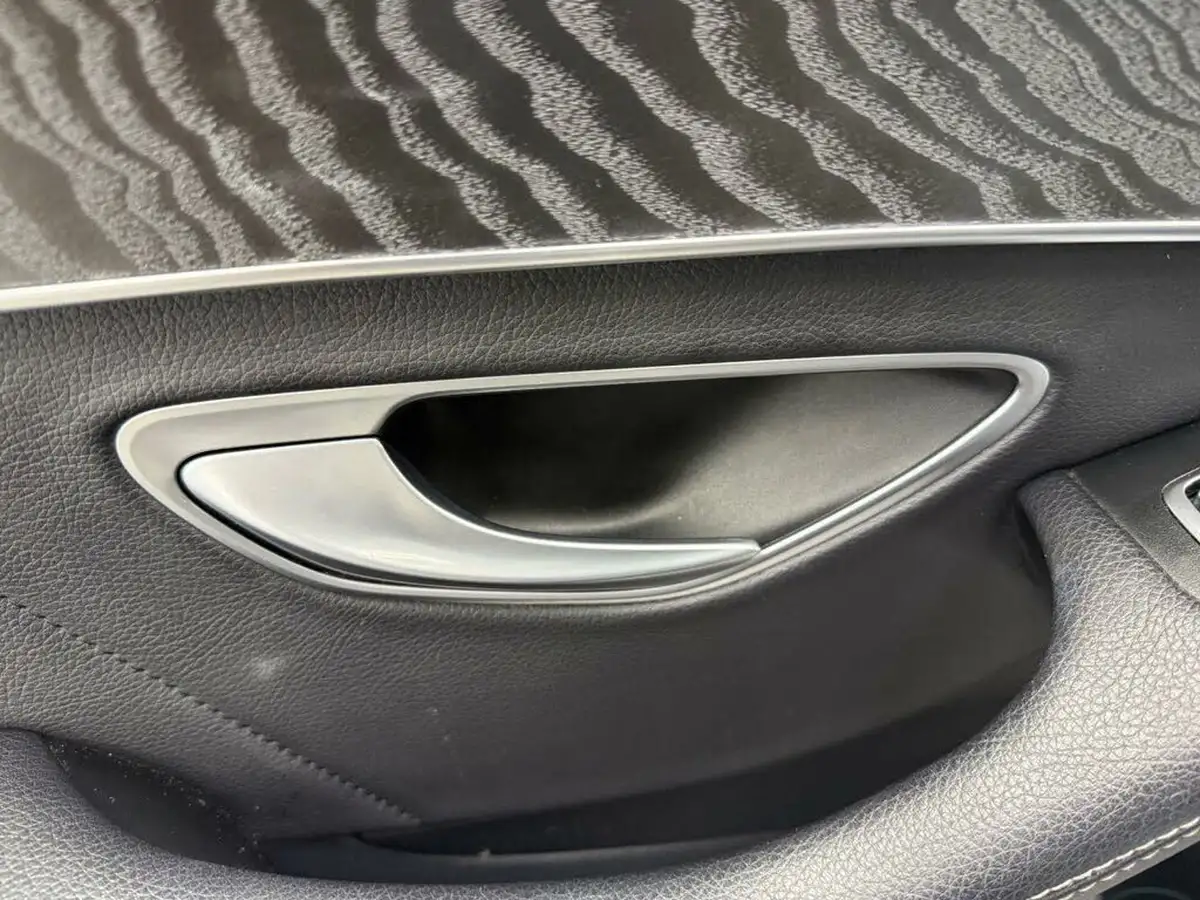 2019-mercedes-benz-c-class-20d-c300d-amg-line-245ps-ss-estate-5d-big-60