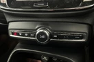 2024-volvo-xc40-20-b4-plus-small-13