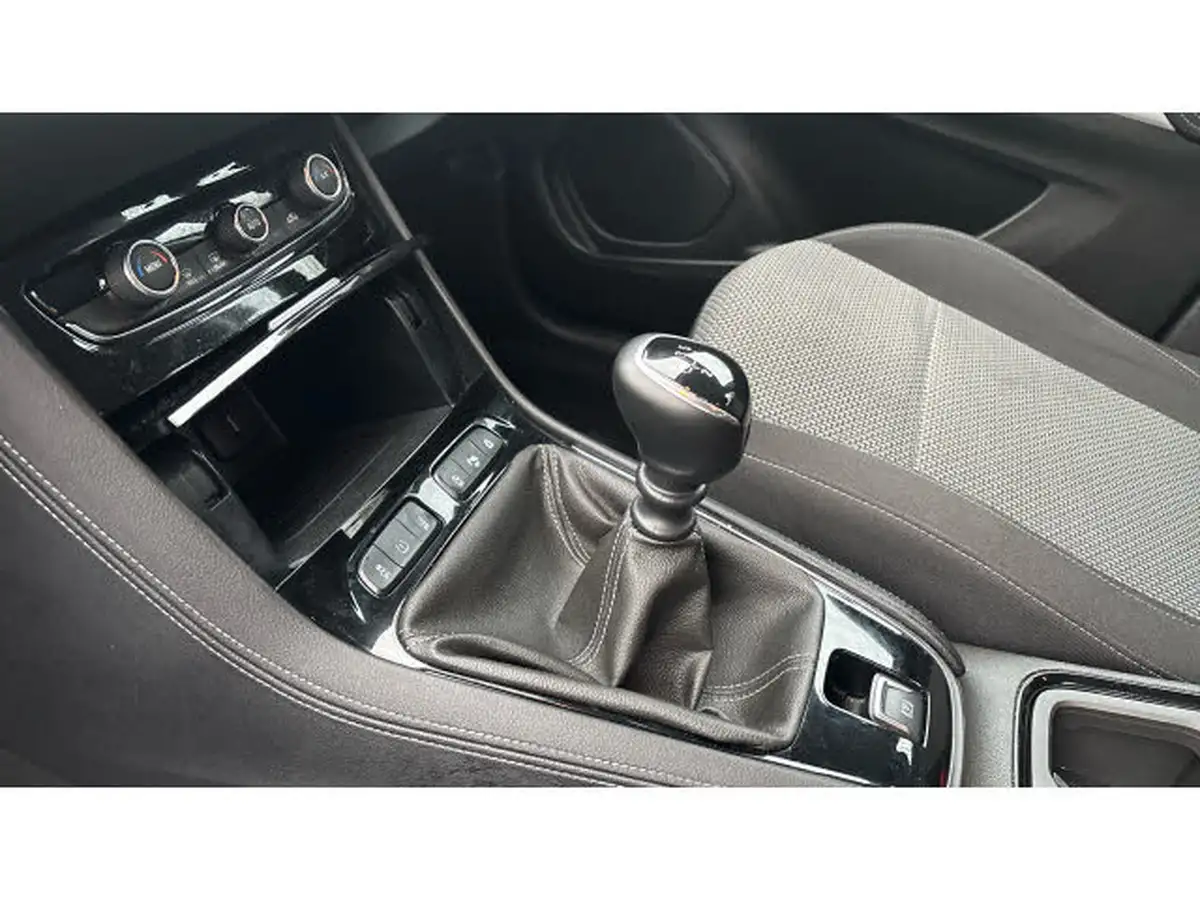 2020-vauxhall-grandland-x-12-se-big-12