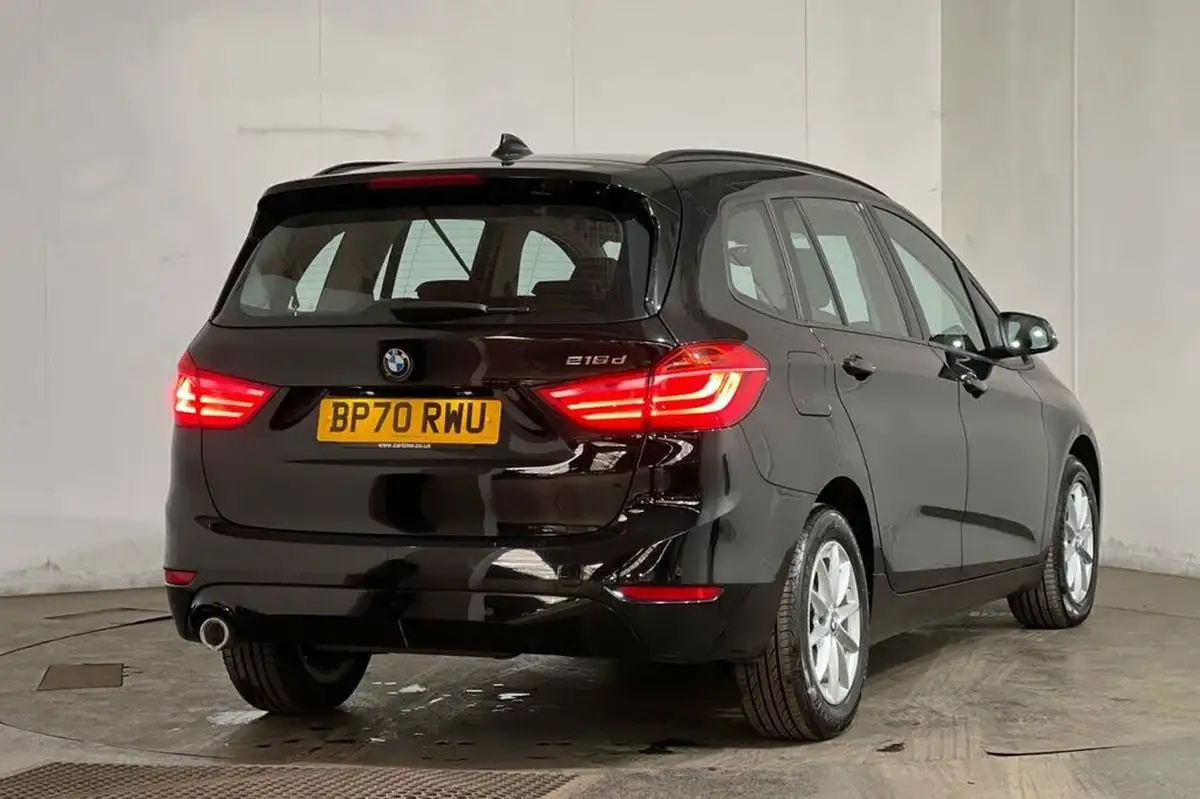 2021-bmw-2-series-15td-216d-se-gran-big-15