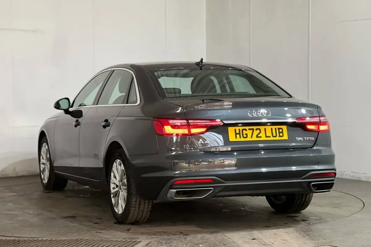 2021-audi-a4-20-35-tfsi-technik-s-tronic-big-18