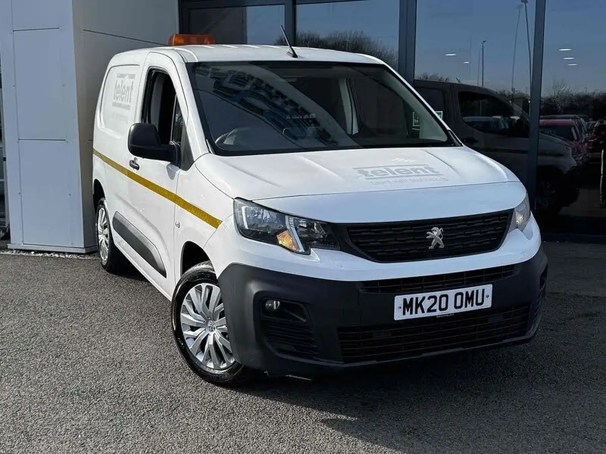 2020-peugeot-partner-15-bluehdi-1000-professional-100ps-eu6dt-panel-big-3