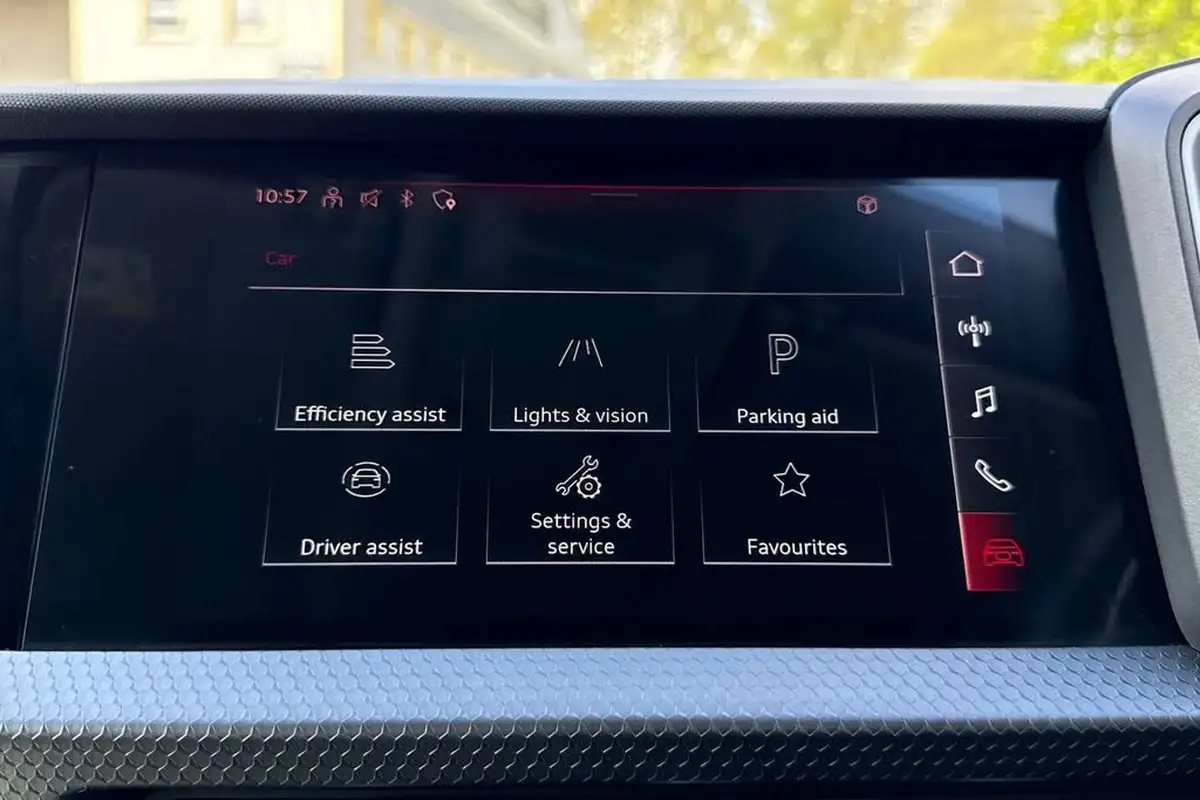 2022-audi-a1-10-25-tfsi-sport-big-37
