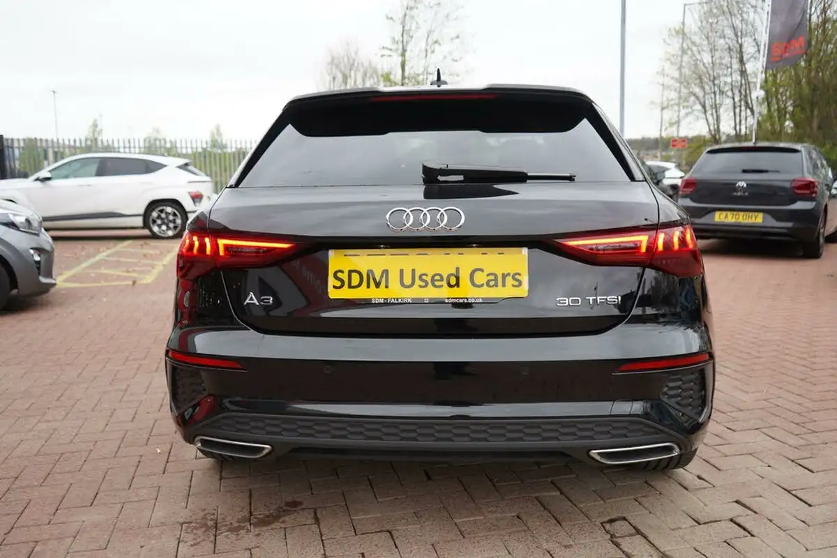 2023-audi-a3-10-30-tfsi-s-line-sportback-5d-tronic-big-9