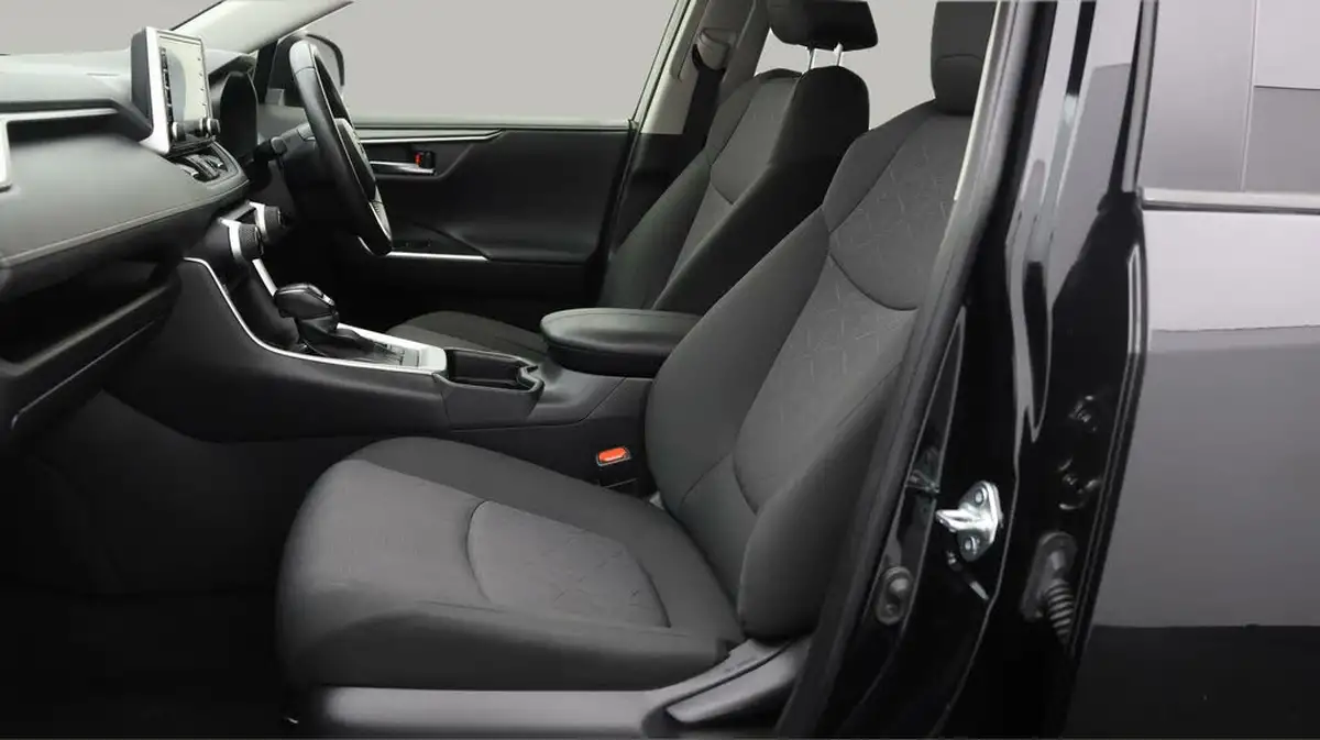 2021-toyota-rav4-25-vvt-i-design-215bhp-big-13