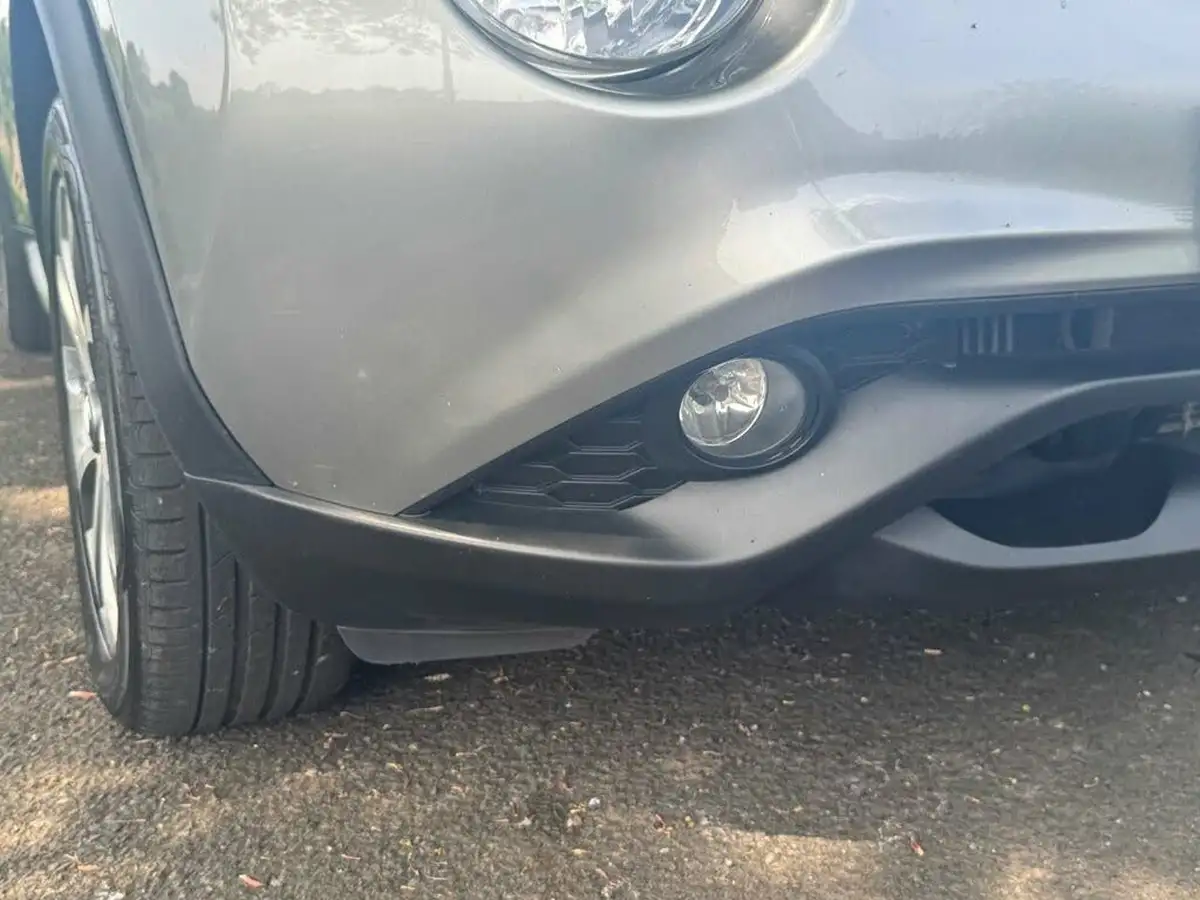 2015-nissan-juke-12-tekna-big-15