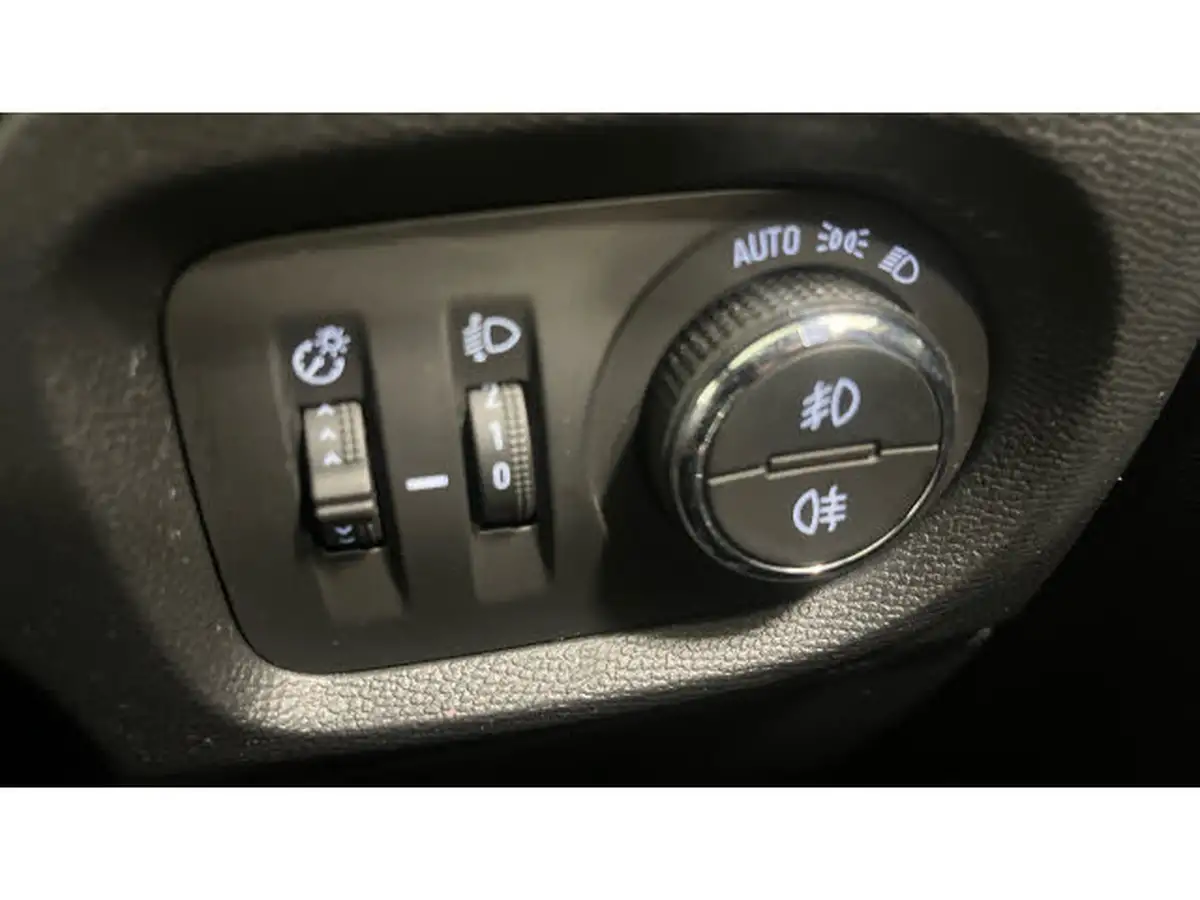 2022-vauxhall-corsa-12-turbo-sri-edition-130ps-auto-big-25