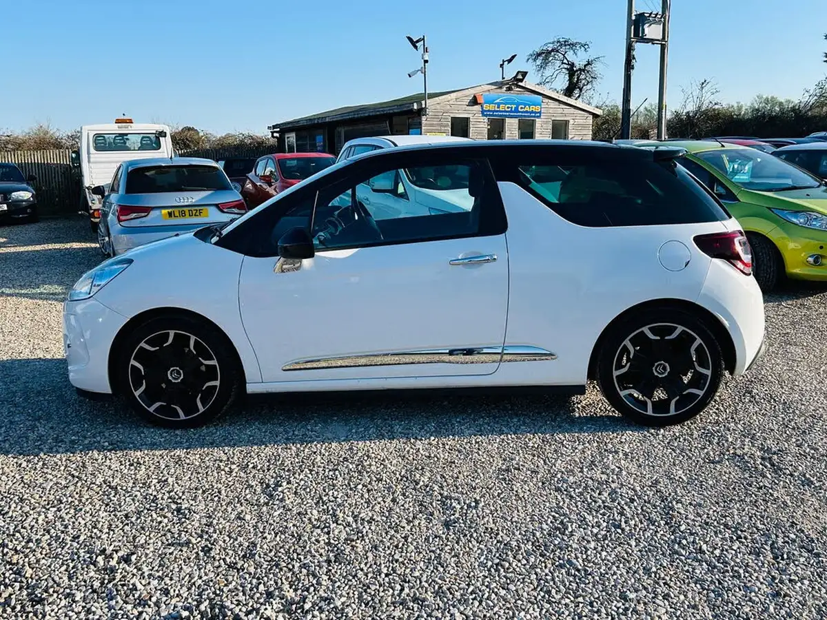 2014-citroen-ds3-16e-hdi-dsport-big-5