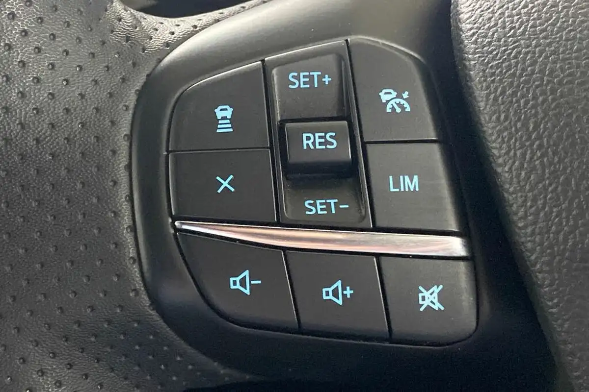 2023-ford-kuga-15t-st-line-x-edition-big-39