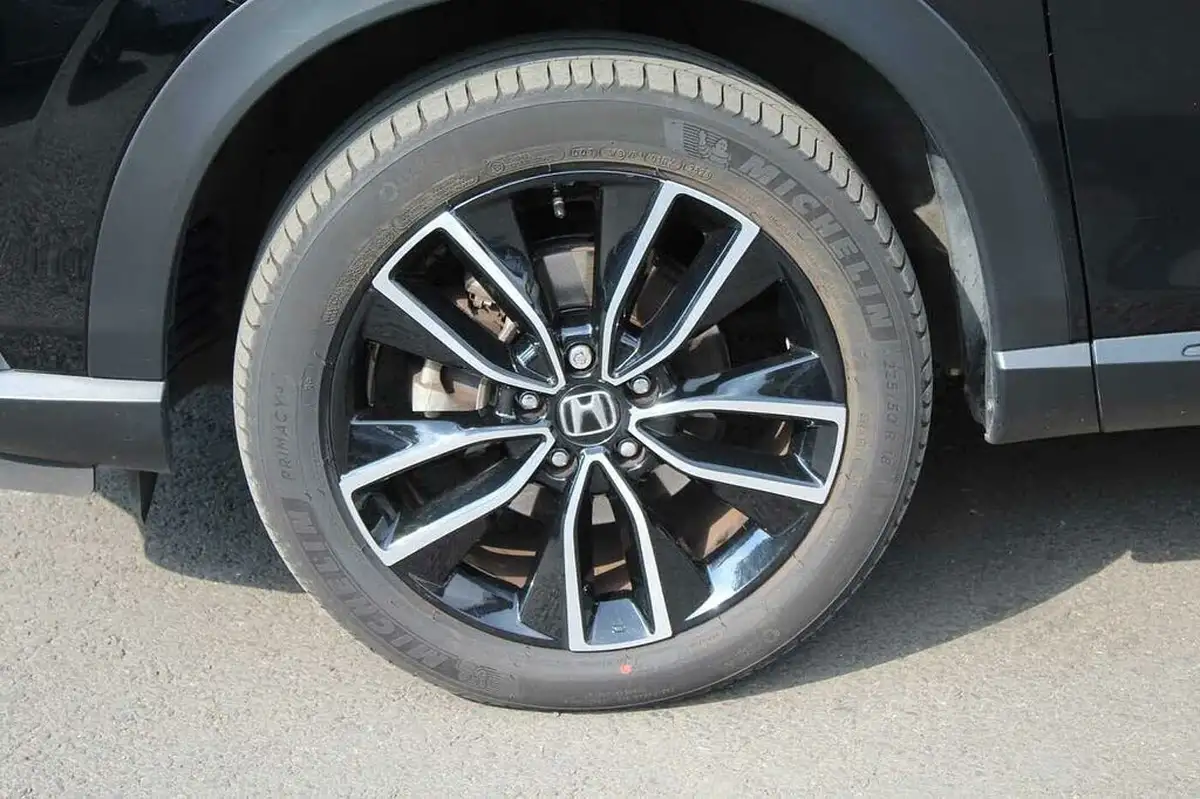 2023-honda-hr-v-15-i-mmd-elegance-big-8
