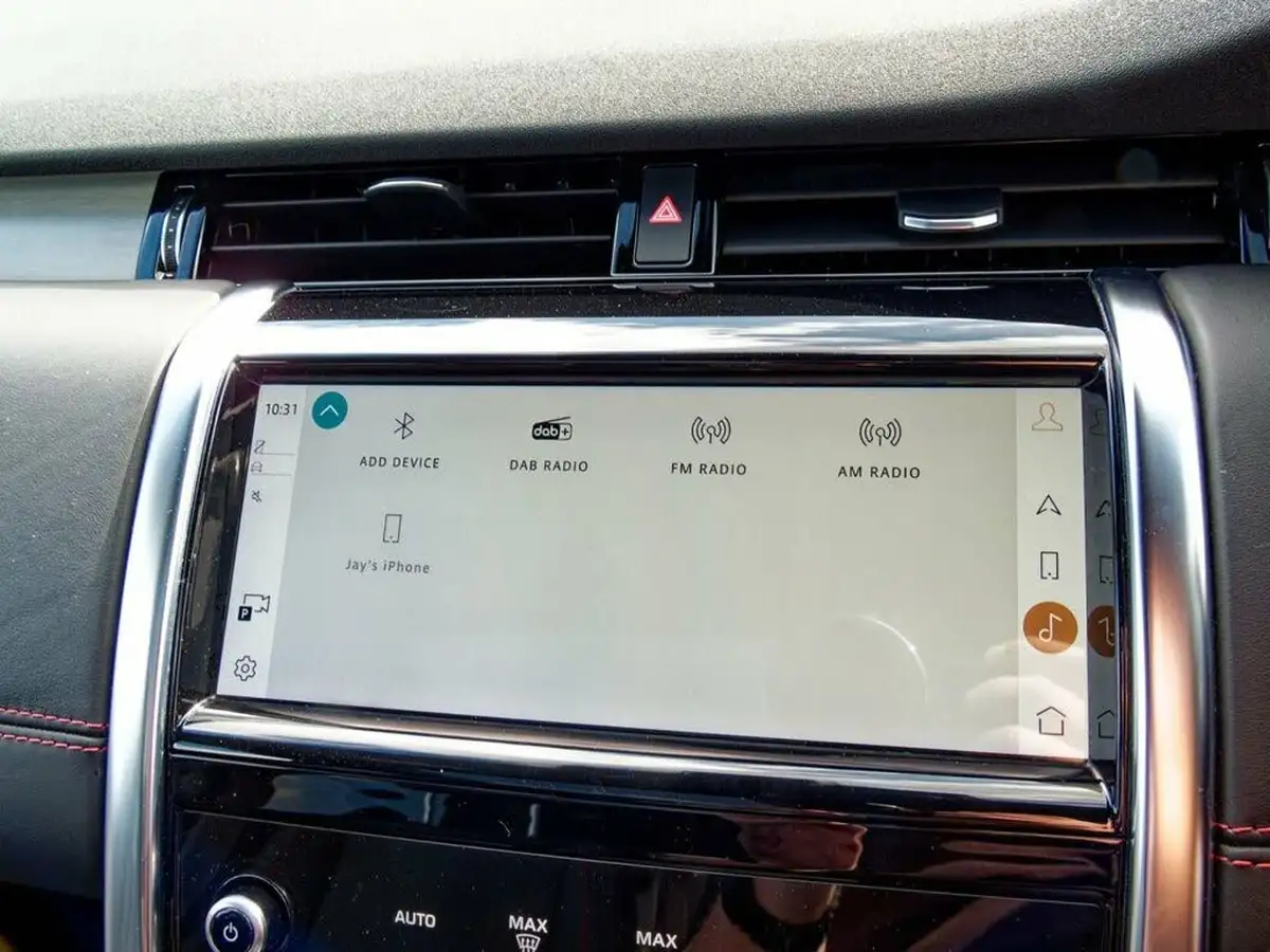 2021-land-rover-discovery-sport-15-p300e-r-dynamic-hse-big-36