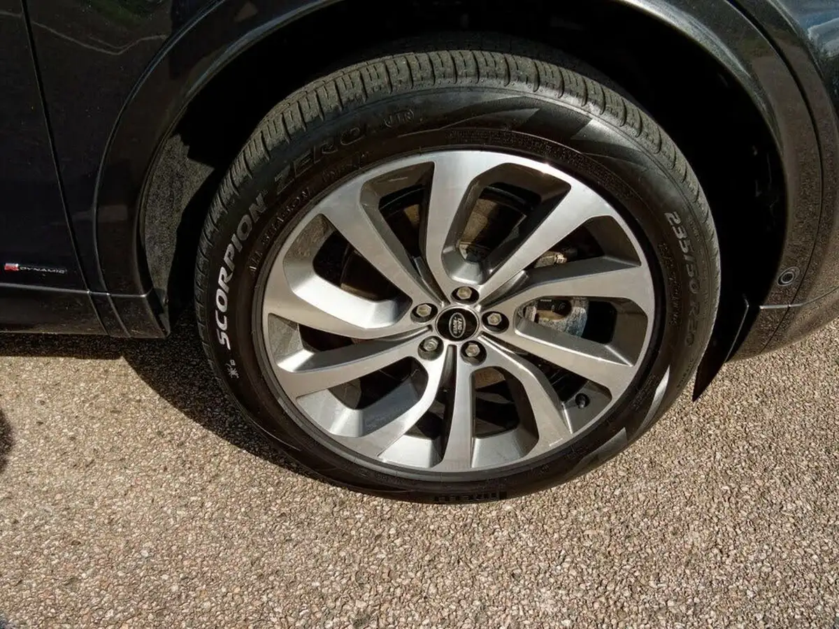 2021-land-rover-discovery-sport-15-p300e-r-dynamic-hse-big-12
