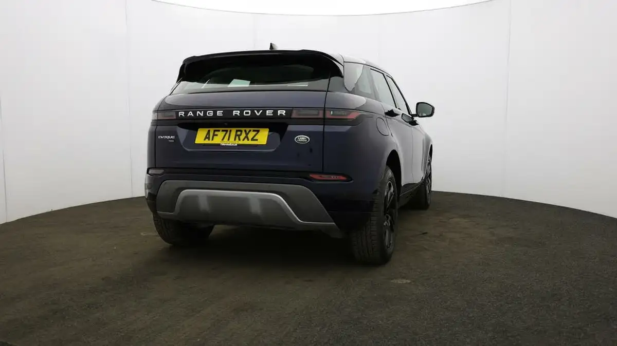 2021-land-rover-range-rover-evoque-15-p300e-s-big-52
