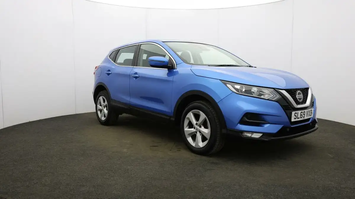 2019-nissan-qashqai-15dci-acenta-premium-17in-alloys-dct-big-38