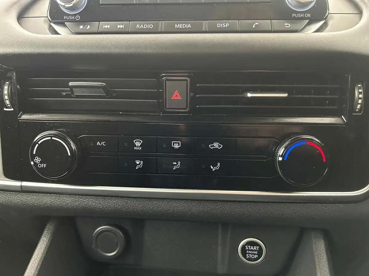 2021-nissan-qashqai-13-dig-t-visia-big-18