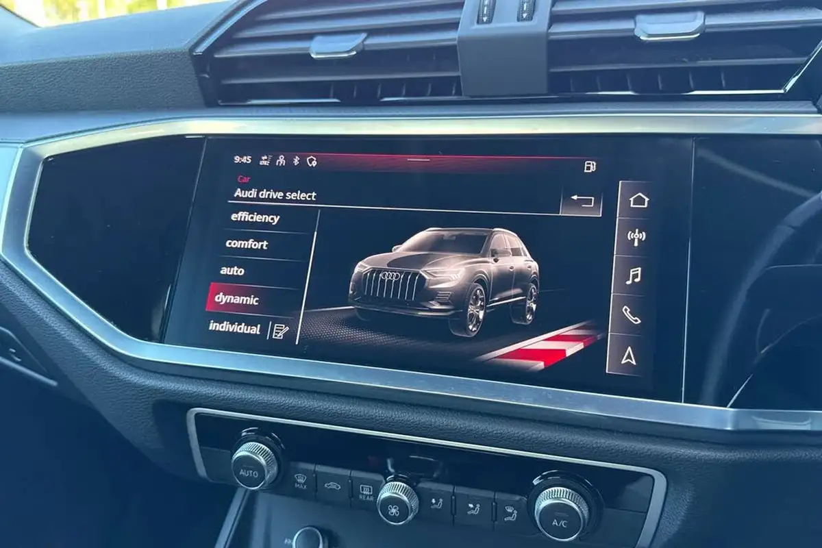 2022-audi-q3-15-35-tfsi-technik-cod-s-tronic-big-28