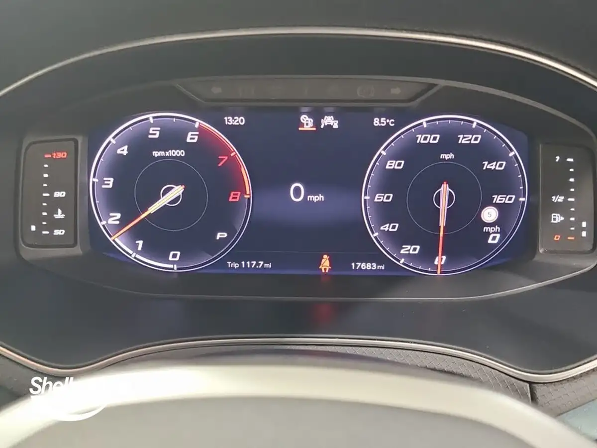 2022-seat-arona-10-tsi-xperience-lux-dsg-big-17