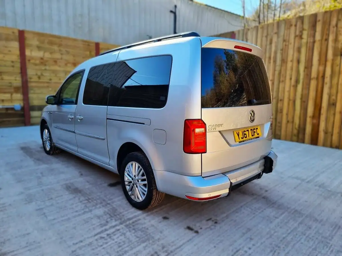 2017-volkswagen-caddy-maxi-life-20tdi-c20-102ps-dsg-big-12