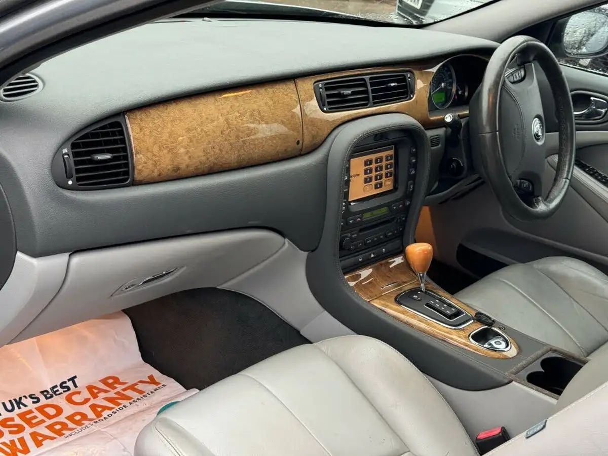 2007-jaguar-s-type-27td-se-auto-big-11