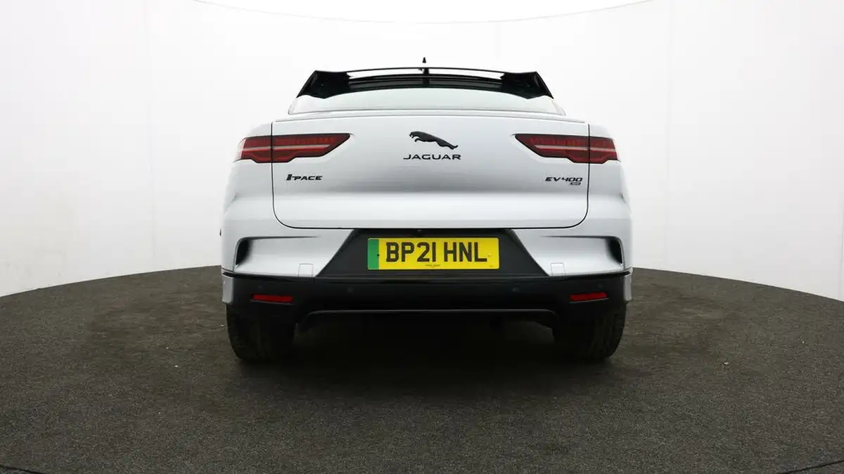 2021-jaguar-i-pace-ev400-se-big-45