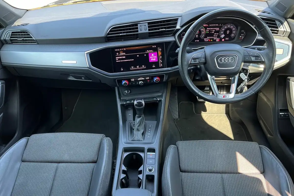 2021-audi-q3-14-45-tfsi-e-s-line-station-wagon-big-15