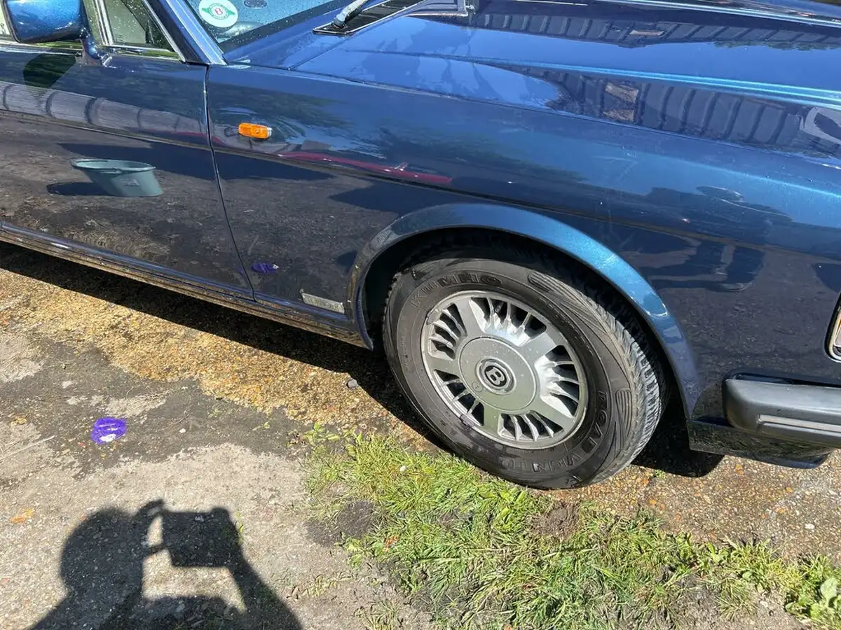 1993-bentley-turbo-r-68-lwb-big-4