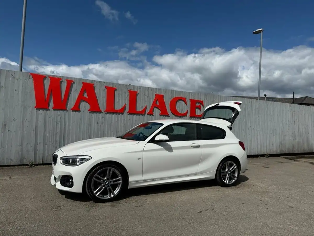 2018-bmw-1-series-15-118i-m-sport-3d-big-28