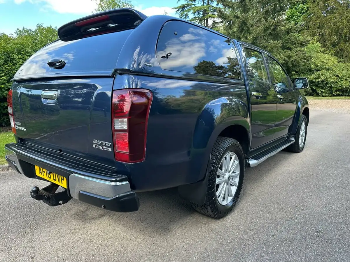 2016-isuzu-d-max-25td-yukon-huntsman-auto-big-23