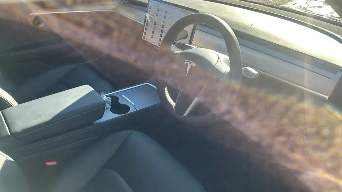 2021-tesla-model-3-e-long-range-awd-big-8