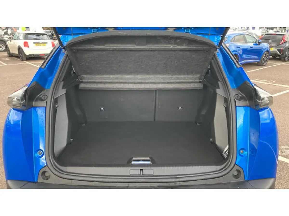 2023-peugeot-2008-suv-12-puretech-allure-big-3