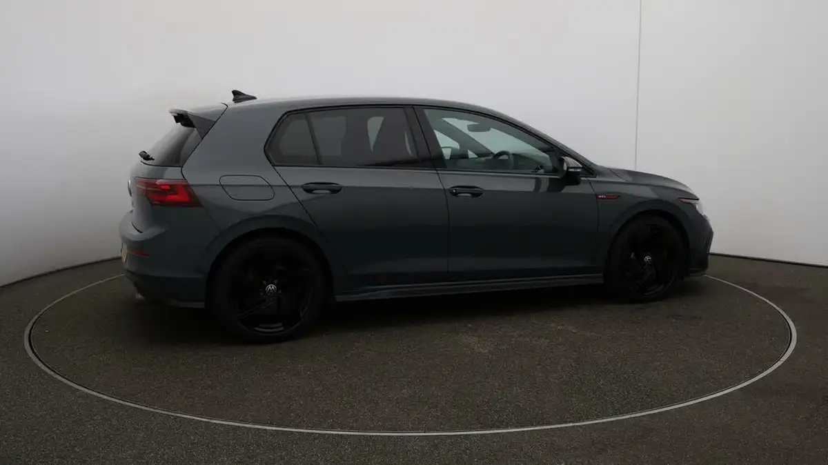 2021-volkswagen-golf-20-tsi-gti-dsg-big-45