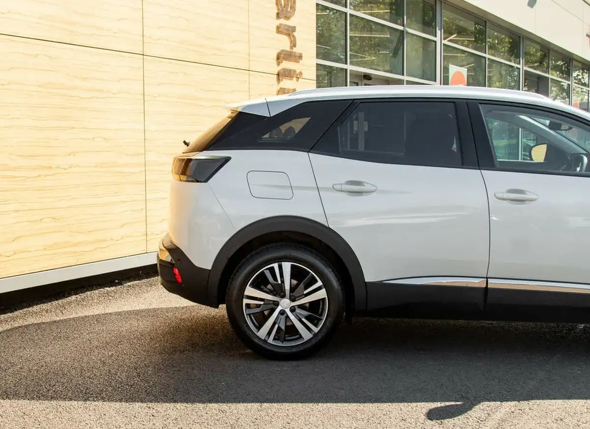 2022-peugeot-3008-suv-15-bluehdi-allure-premium-big-7