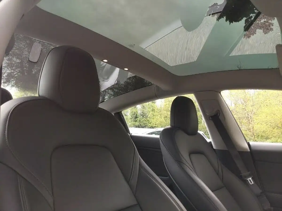 2021-tesla-model-3-e-long-range-4x4-big-18