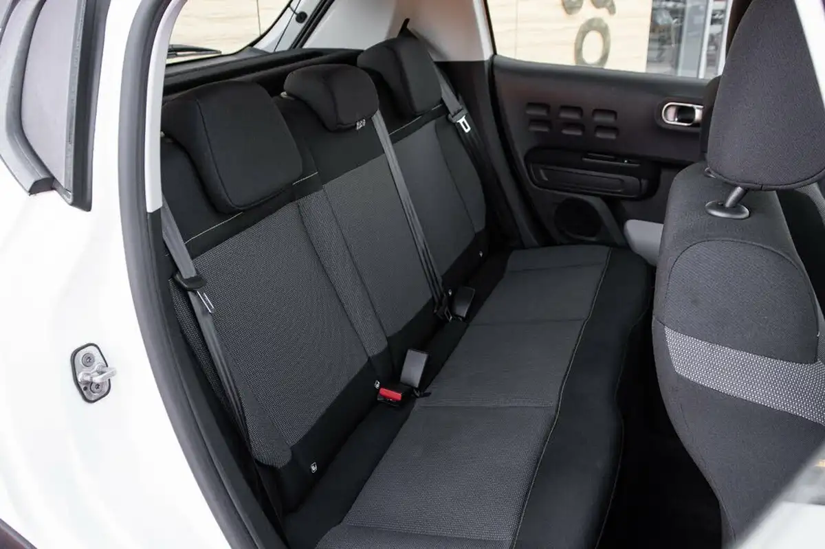 2018-citroen-c3-12-puretech-feel-82ps-big-30