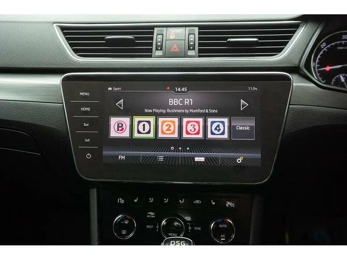 2018-skoda-superb-20tdi-scr-se-l-executive-150ps-estate-dsg-big-32