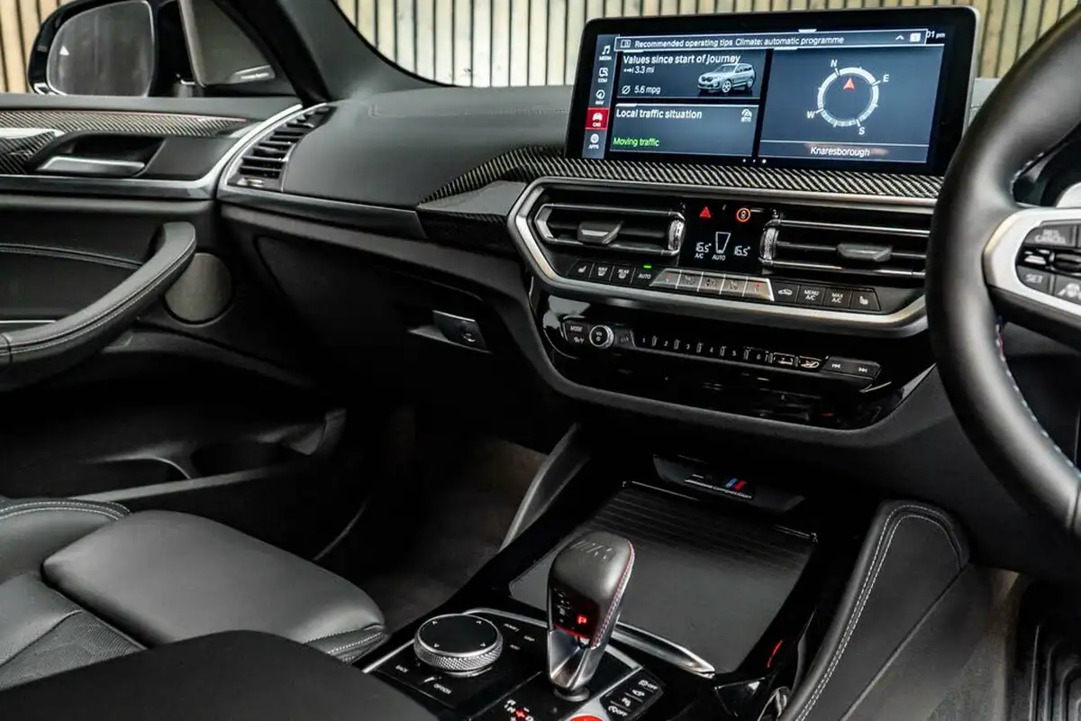 2022-bmw-x3-30-m-competition-big-25