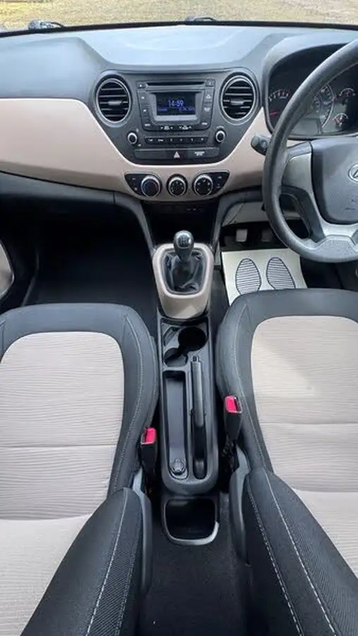 2016-hyundai-i10-10-s-air-big-18