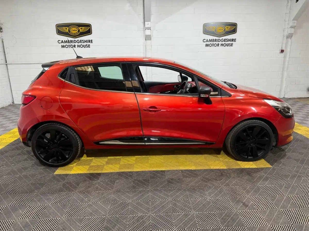 2014-renault-clio-15dci-dynamique-s-medianavss-big-16