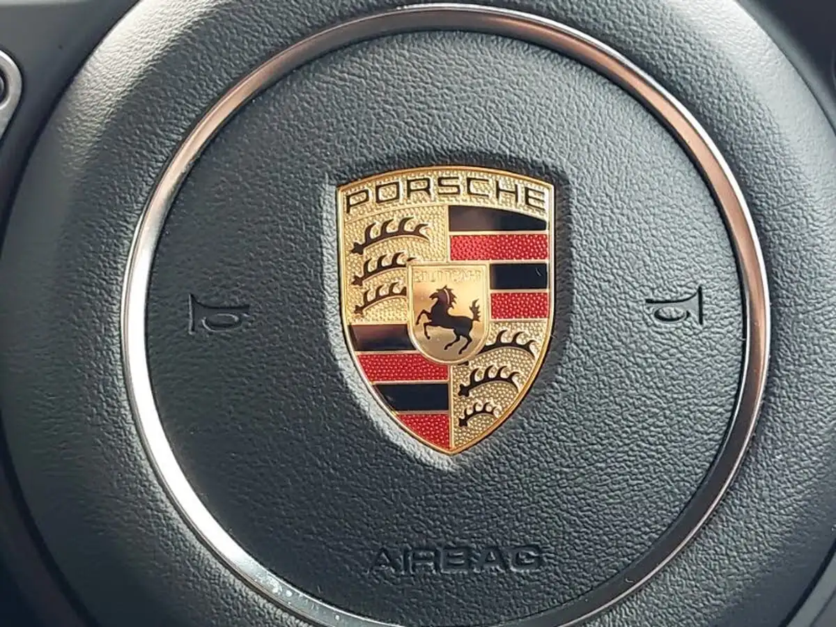 2019-porsche-macan-29-v6-turbo-big-17