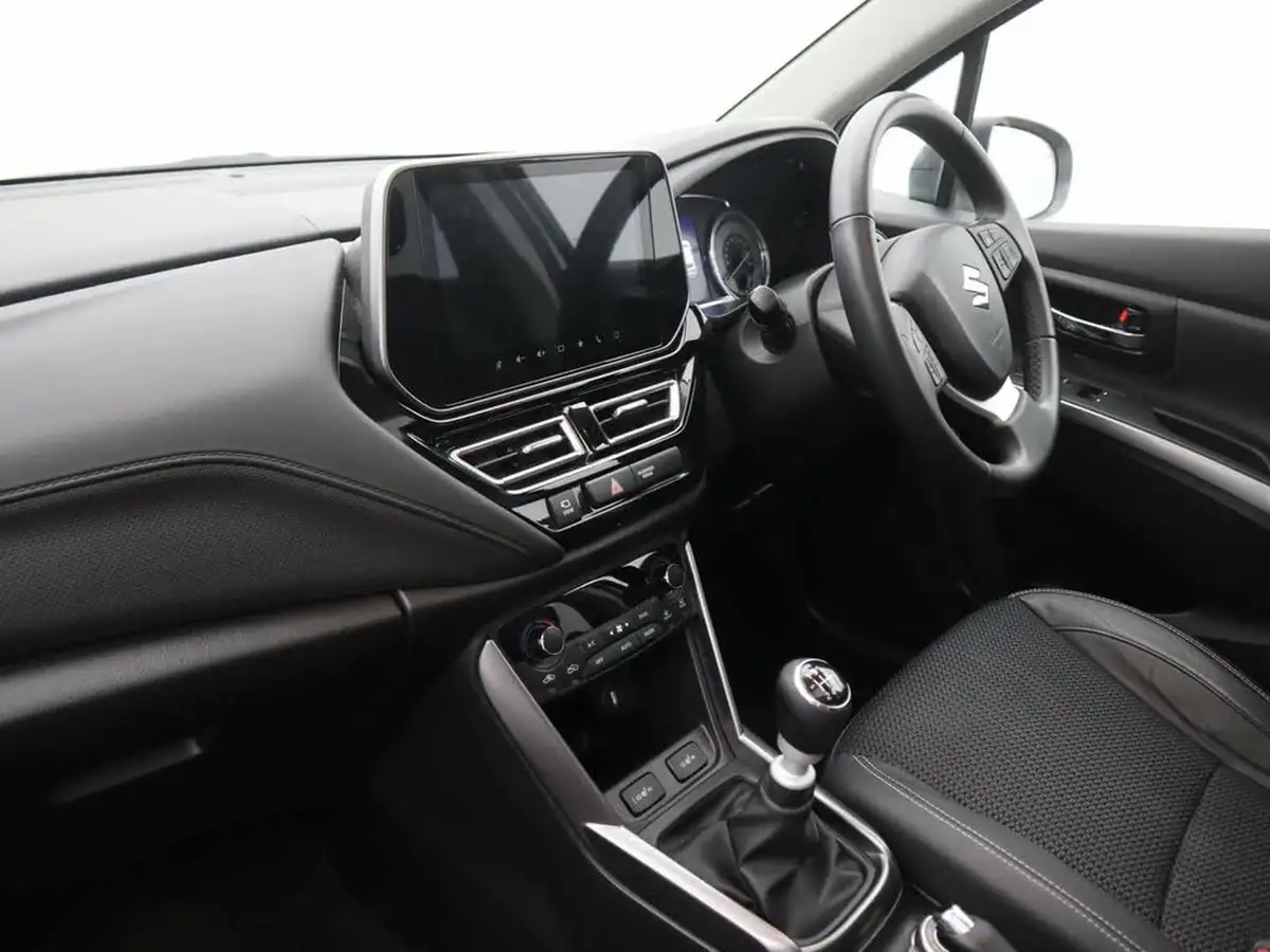 2022-suzuki-s-cross-14-boosterjet-ultra-big-8