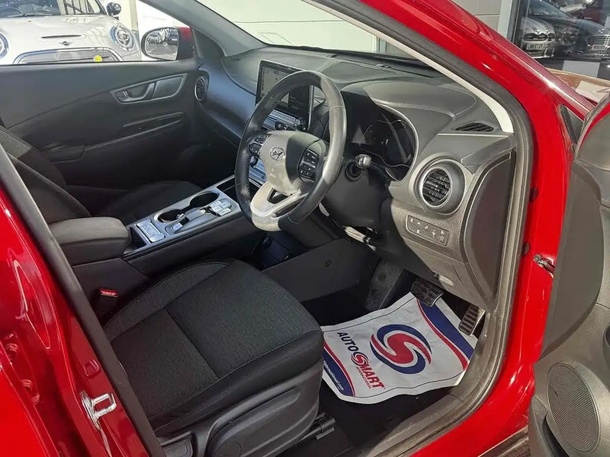 2021-hyundai-kona-e-premium-204ps-big-25