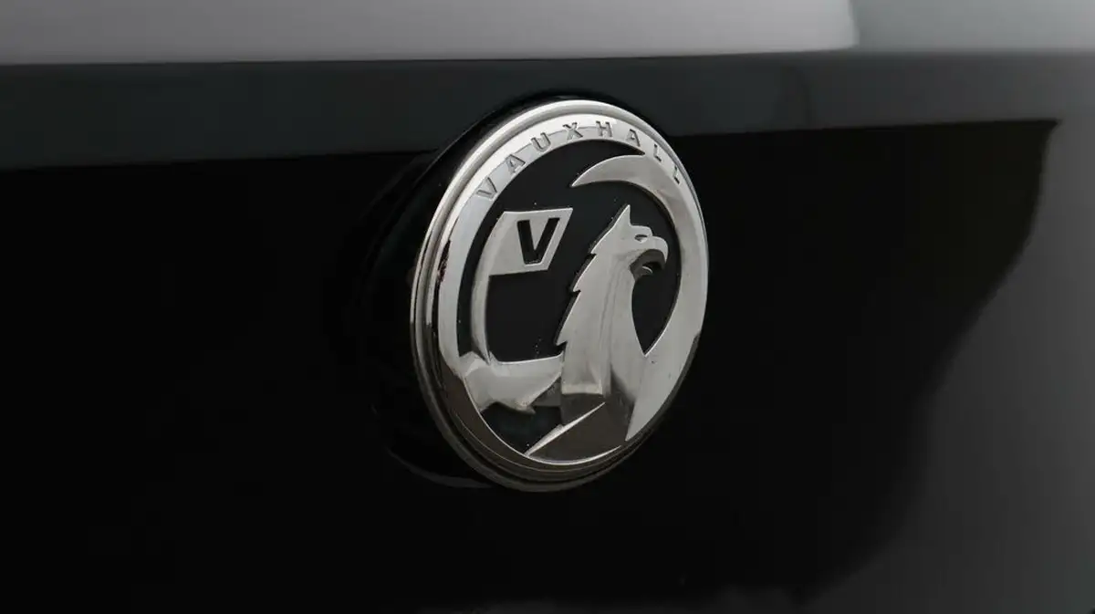 2020-vauxhall-corsa-12-turbo-elite-nav-premium-auto-big-21