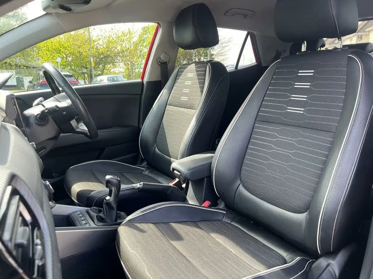 2021-kia-stonic-10-t-gdi-gt-line-s-big-23