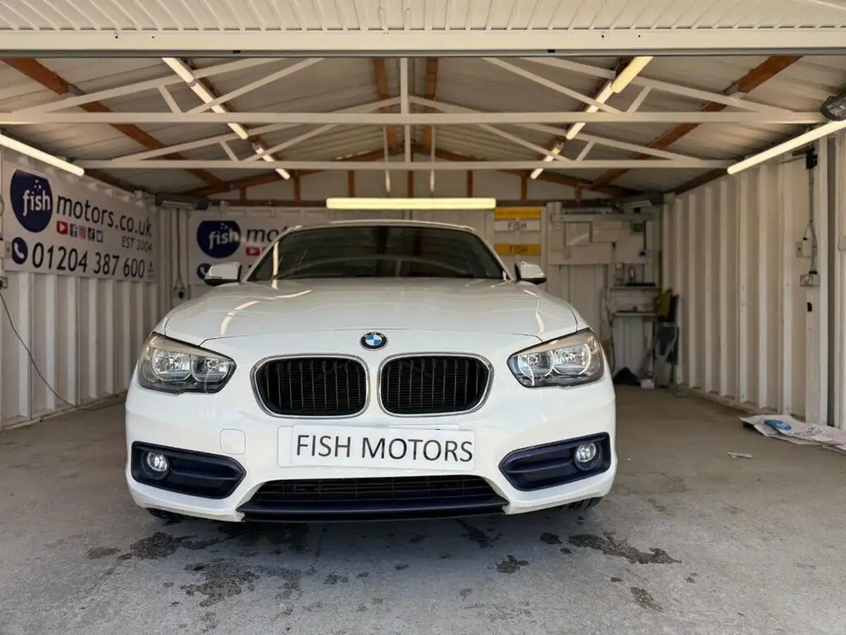 2017-bmw-1-series-15-118i-sport-5d-big-9