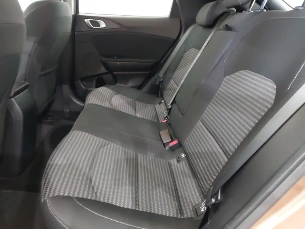 2021-kia-xceed-10-t-gdi-2-big-5